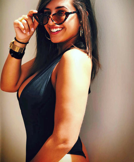 Katerina Entmann model nice images