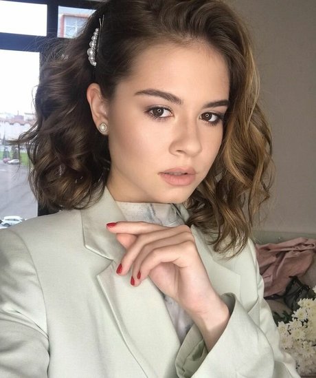 Alia Shakirova nude pornstar picture