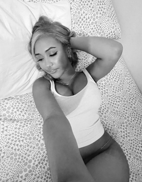 cowboyprincess25 nude actress pics