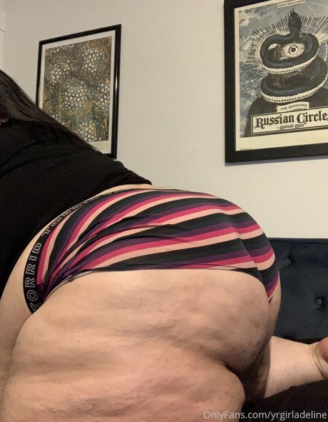 real twin onlyfans naked images