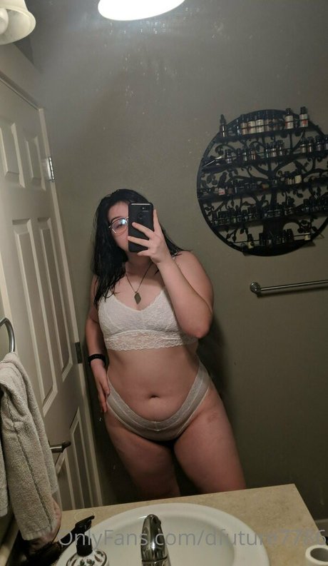 dfuture7786 model best pictures