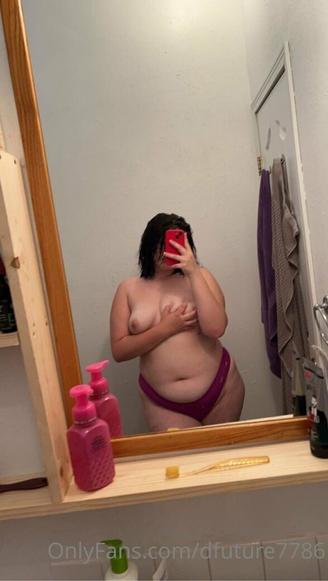 dfuture7786 xxx star img