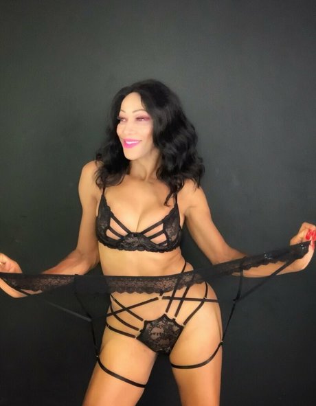 petite skinny onlyfans pornographic pics