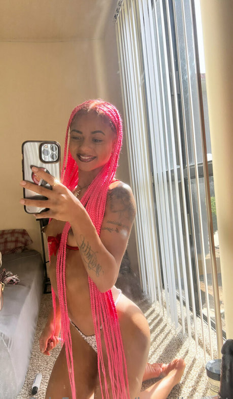 bitesizedmami star erotic photos