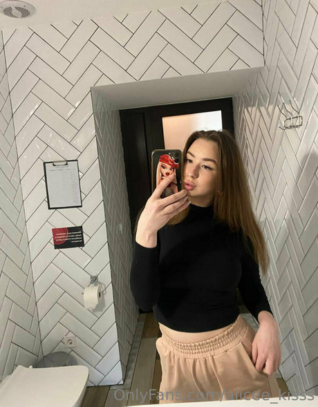 alicee kisss pornstar high quality picture