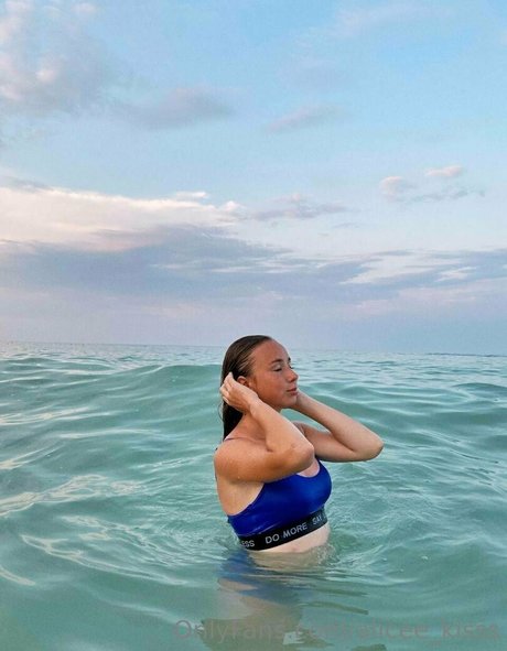 alicee kisss sexy model pics