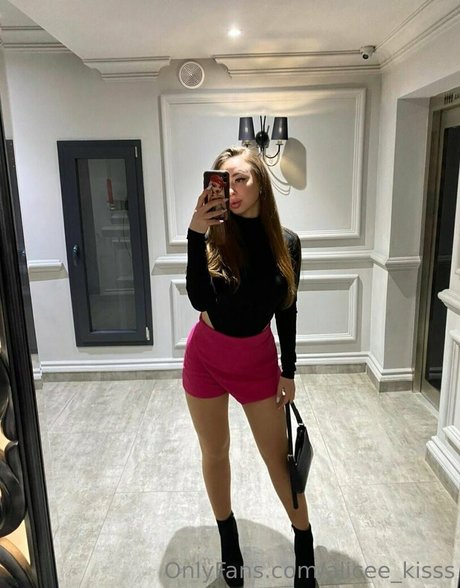 alicee kisss nude star picture