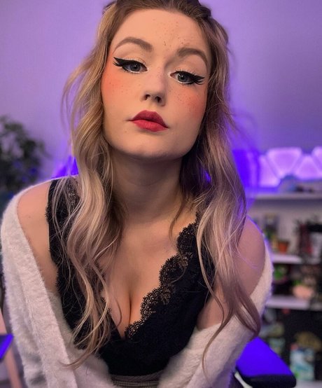 teen anal dildo onlyfans free naked photo