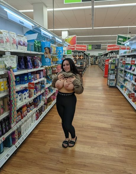 jadelou21 naked star pic