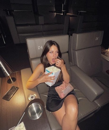 famous femboy onlyfans porno pictures