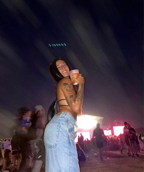 Raquel Tamborino hot actress pics