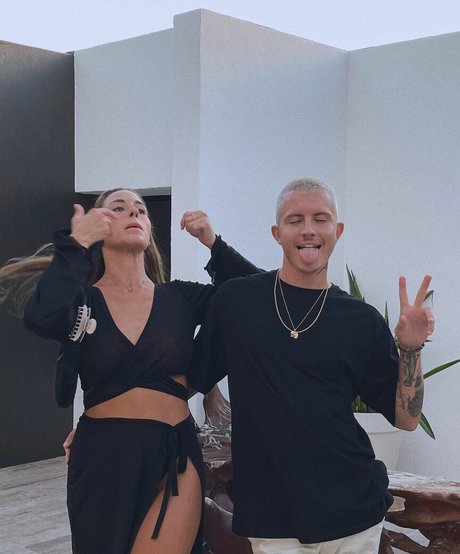 paulagonu perfect star gallery