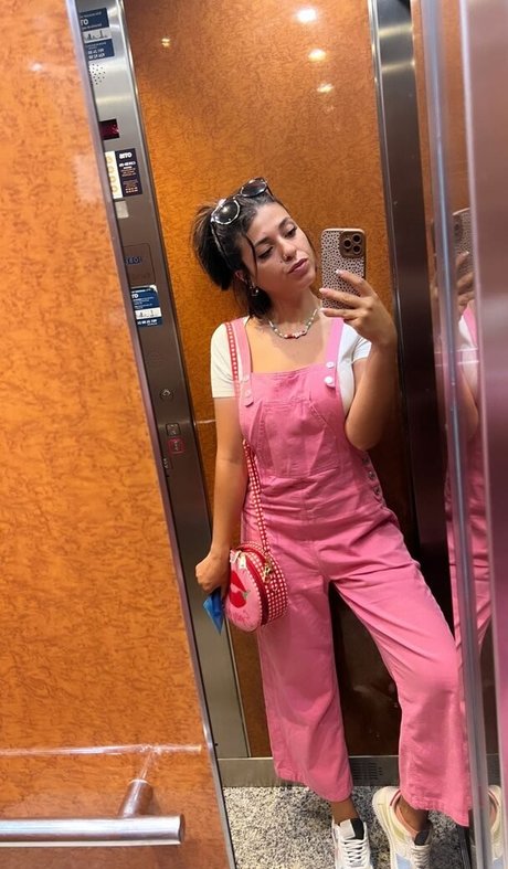 Marta De Lola star pornographic pictures