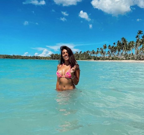 Marta De Lola pornstar xxx pictures