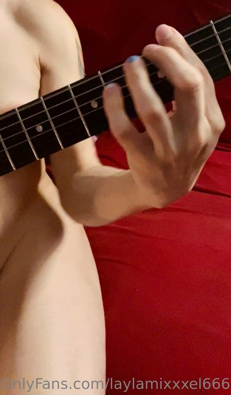 laylamixxxel666 perfect model archive