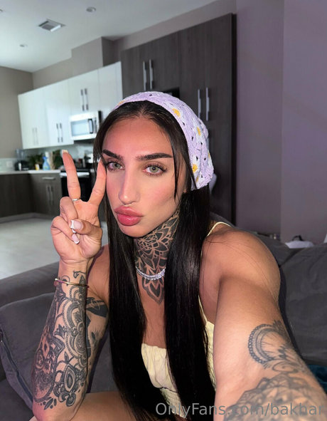 bakhar erotic model pictures