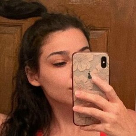 NuFo star nude images