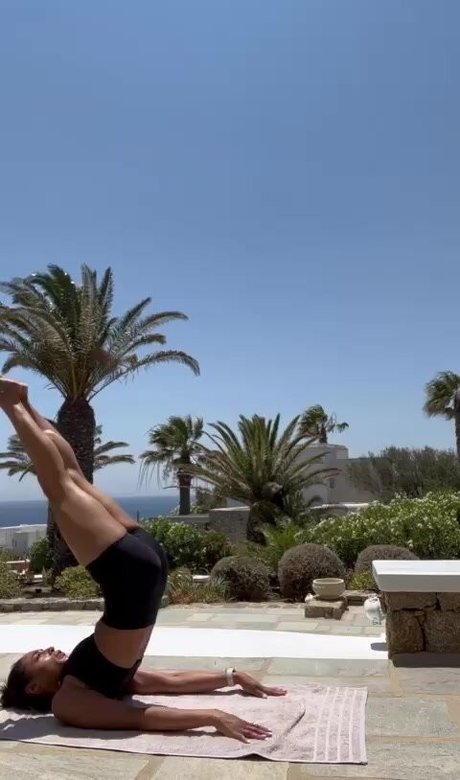 Shirin Olivia star xxx image