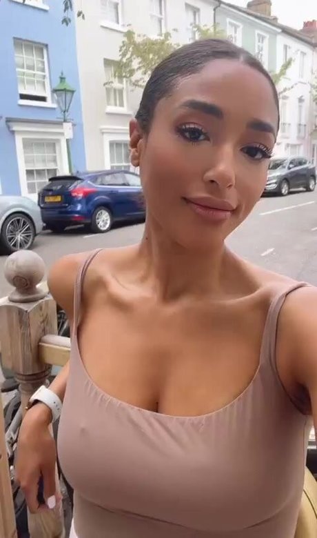 Shirin Olivia nudes model photo