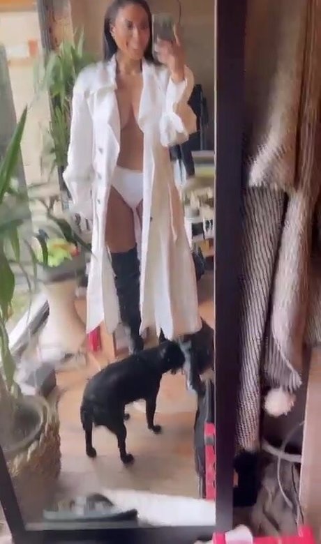 Shirin Olivia exclusive pornstar photo