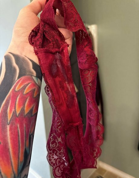 lolaluxx erotic actress pics