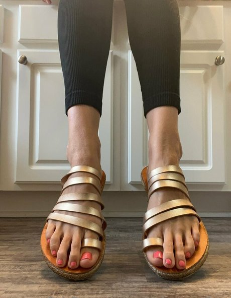 prettyfeet andface perfect actress archive