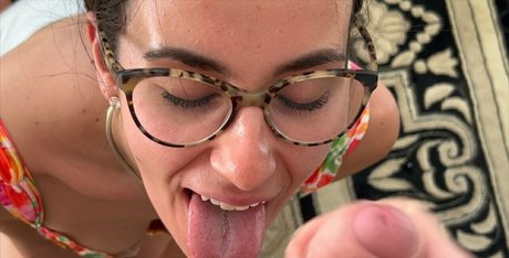 Natasha Maree sexy star galleries