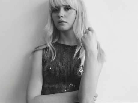 Maisie Peters star nude photos