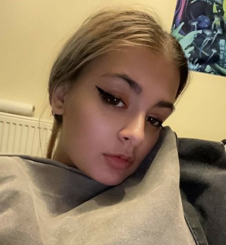 julia foxy pornstar nice photo