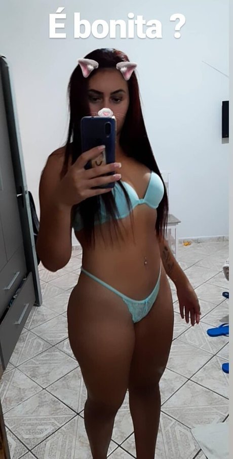 Bella Menezes porn star pictures
