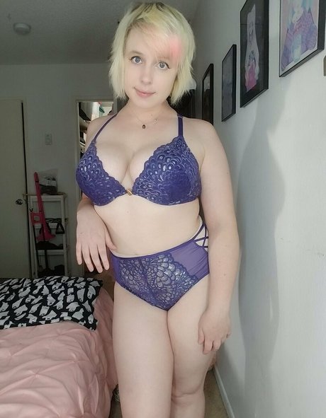 piggynukka xxx model archive