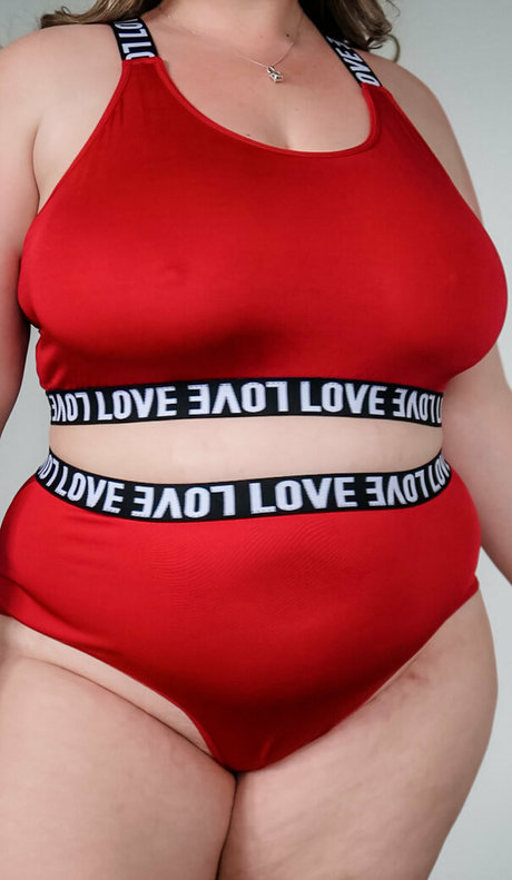 ashleytheteasefree erotic model img