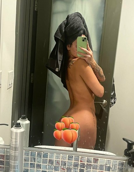 sweetvenom star perfect photo