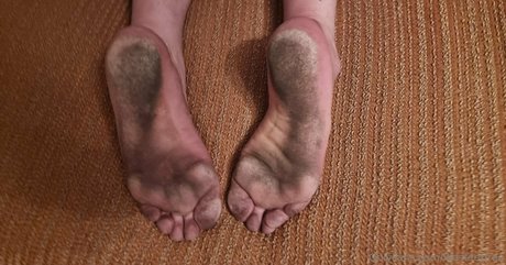 ladsfeetfree pornstar naked photo