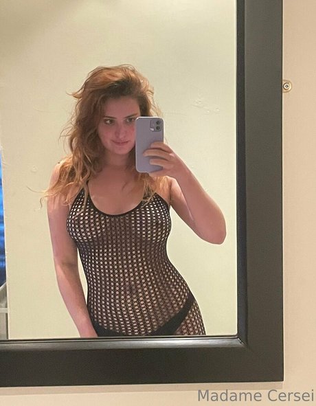 slut wife onlyfans sexy pics