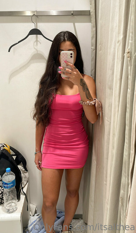 itsalthea art actress gallery