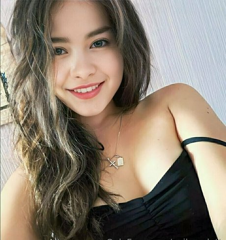 evilscarlett best model photos