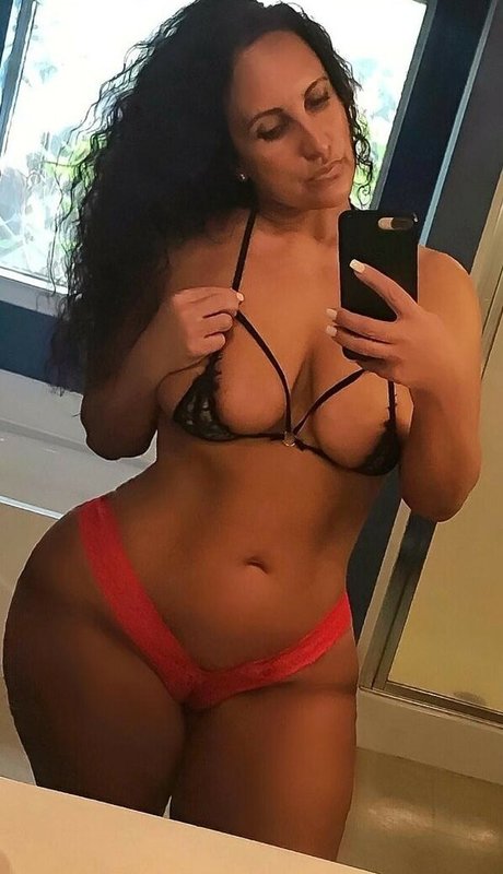 Sparks2fit model sex photos