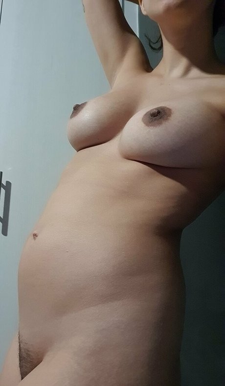 gweenblack model nude pics