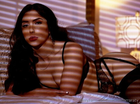 manuelferraratv nude model image