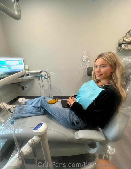 tiffanystanleyx beautiful actress galleries