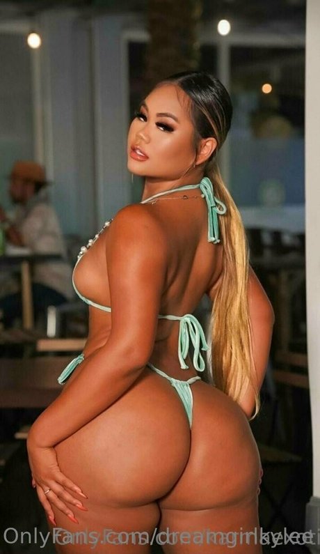 blowjob brunette onlyfans nudes picture