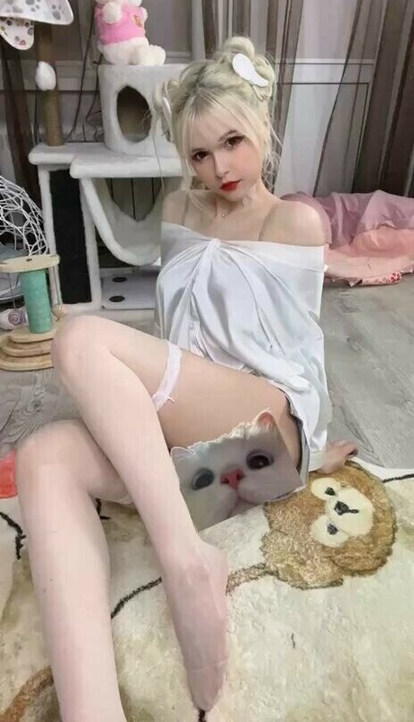 LENivayaAya model high quality photos