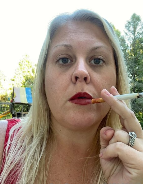 smokybrookeb nude pornstar pictures