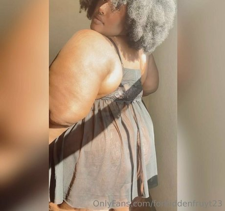 forbiddenfruyt23 Photo Gallery