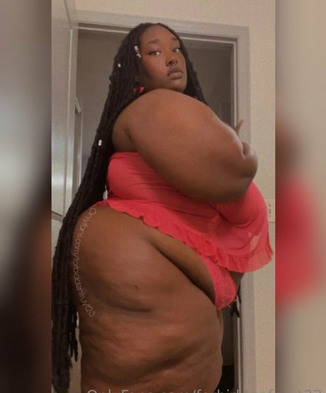 forbiddenfruyt23 adult model img