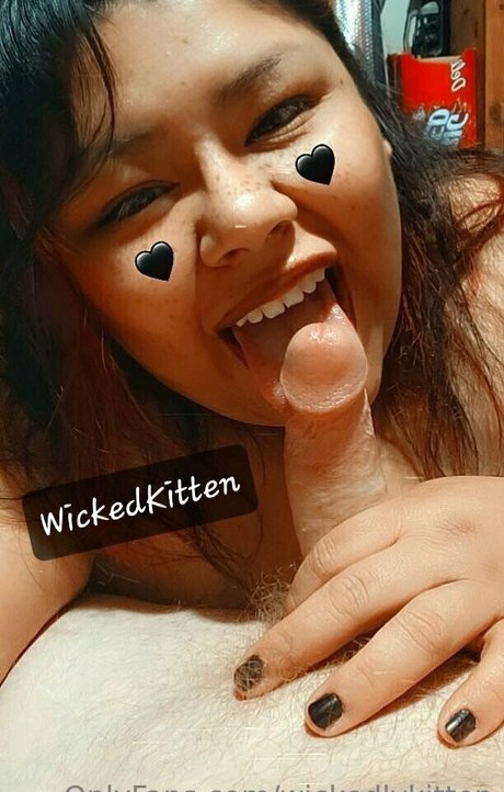 wickedlykitten pornographic model photos