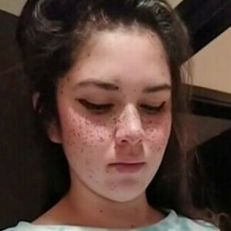 Sara Bustani beautiful model pics