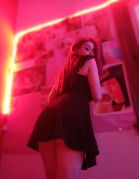 cabaretpanda sexy actress photos