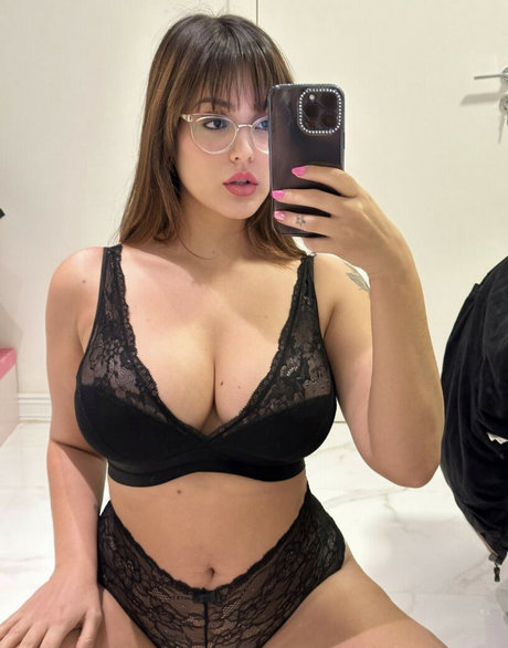 pregnant threesome onlyfans hd galleries